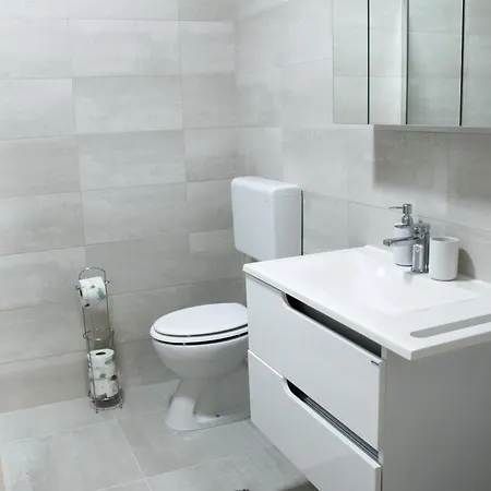 Apartment Goga Peroj